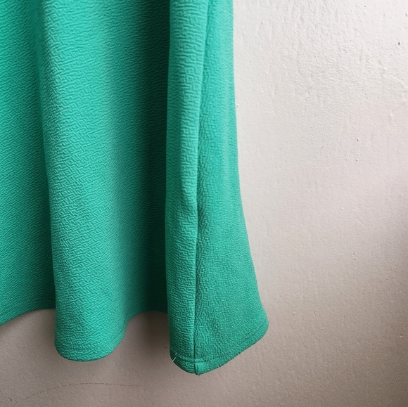 BeBop- Green Stretch Crepe Dress - Picture 4 of 6